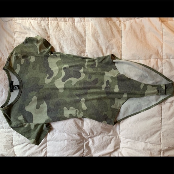 Forever 21 Tops - forever 21 bodysuit